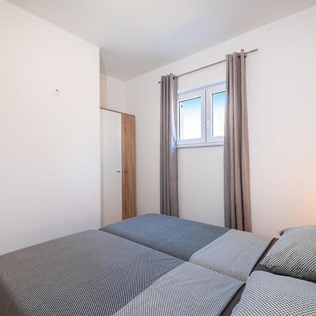 House Of Dalmatia Apartment ปาโกชตาเน ภายนอก รูปภาพ