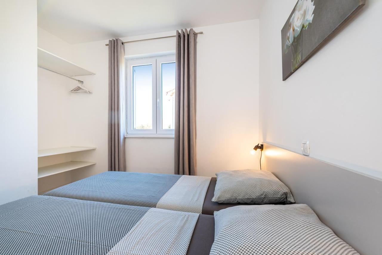 House Of Dalmatia Apartment ปาโกชตาเน ภายนอก รูปภาพ